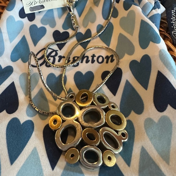 Brighton Silver Necklace Elegant Jewelry - Picture 2 of 4